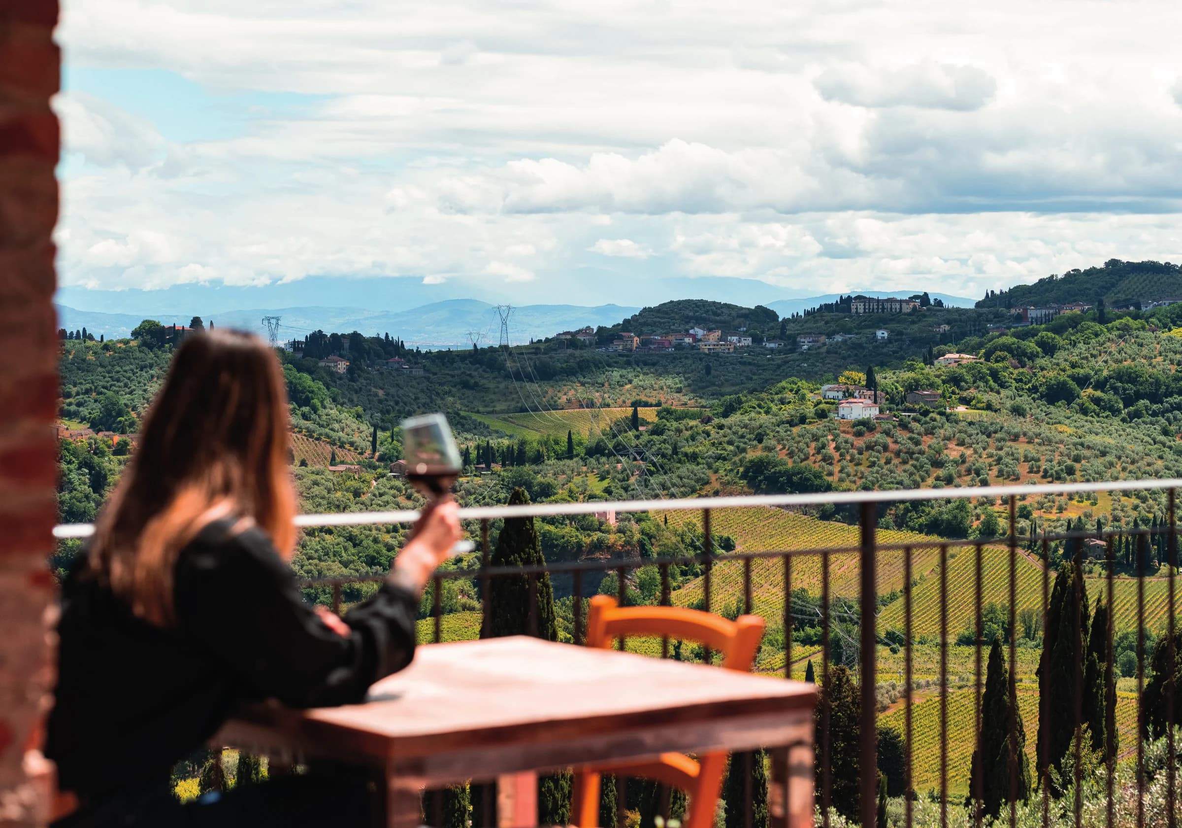 Terre nobiliari: il tempio del vino, la tenuta di Capezzana